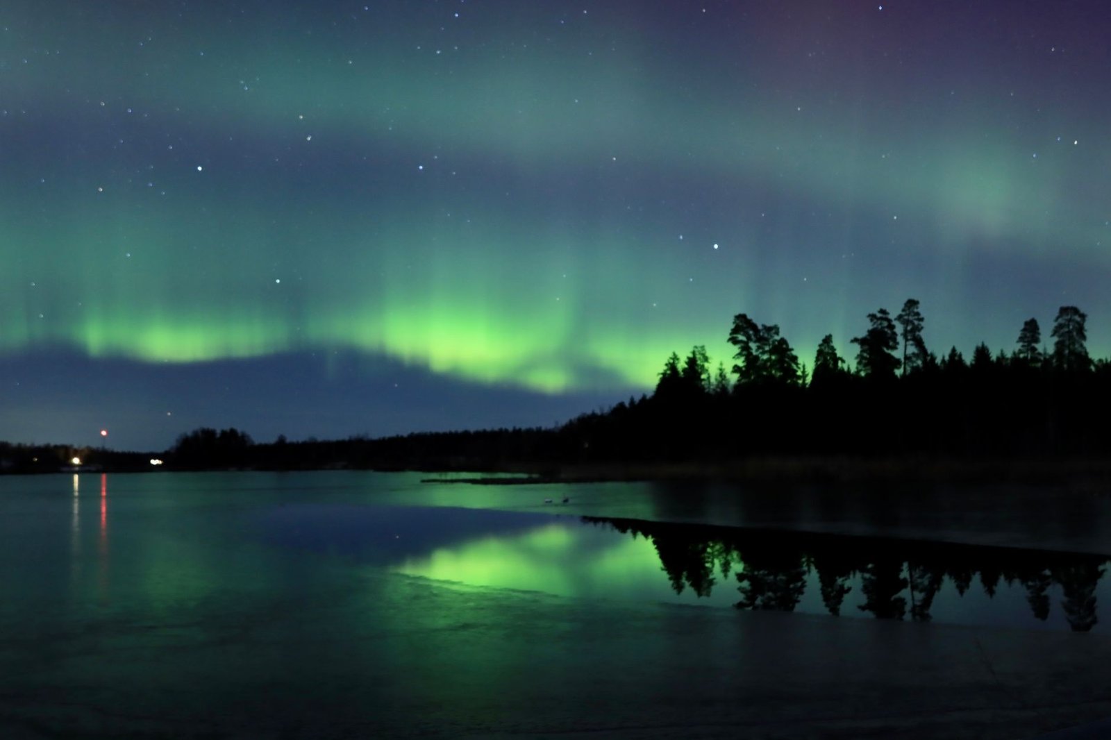 swedish lapland in winter: aurora, silence, and slow days - When the aurora doesn't show: what else fills the time