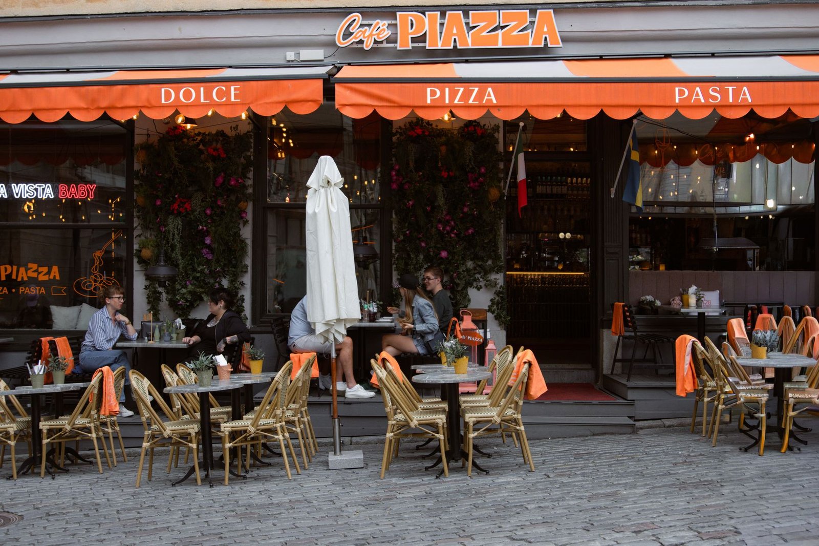 fika and swedish food culture: a traveller's guide - The unwritten rules of Swedish dining and fika etiquette